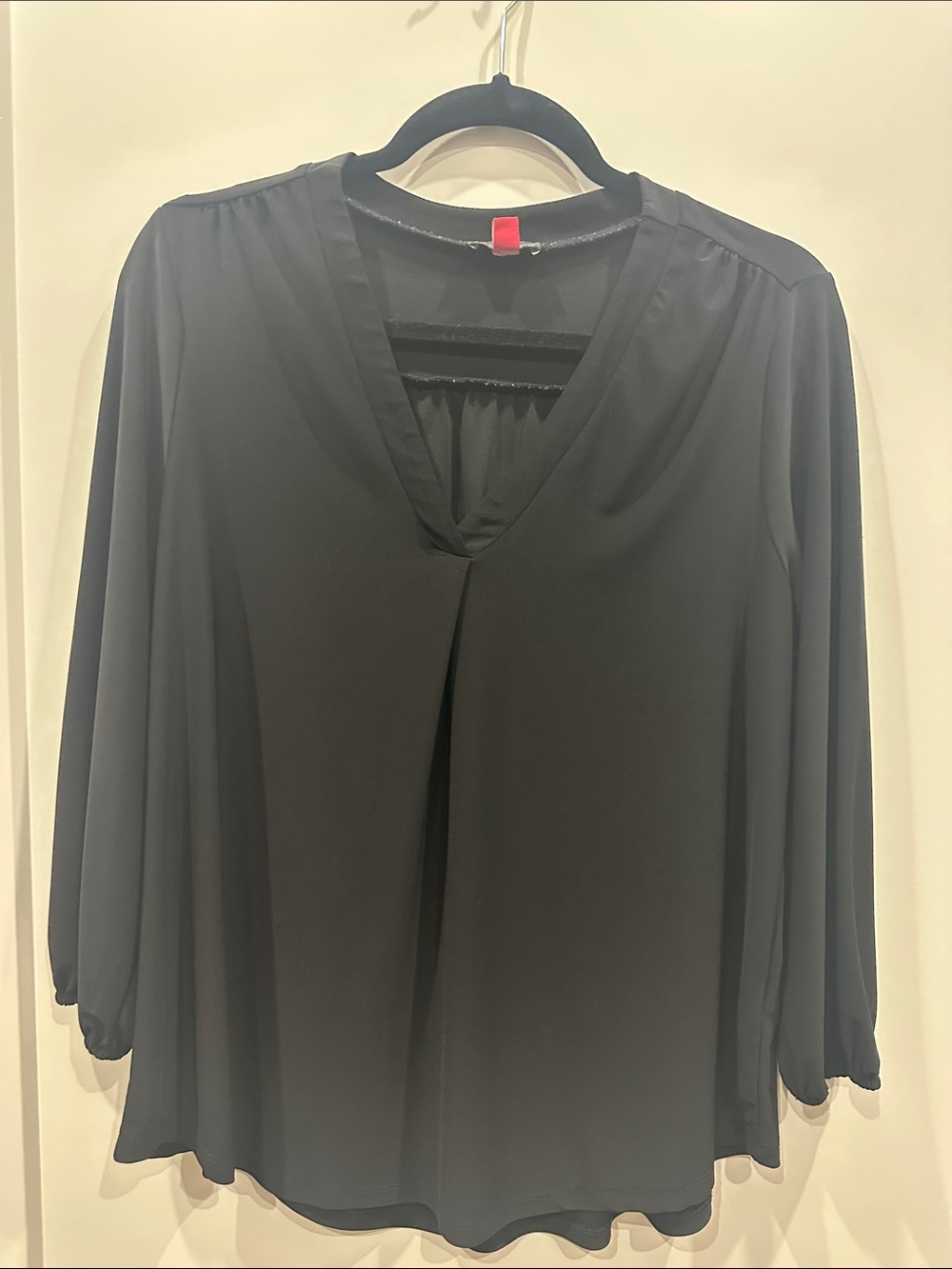 Vince Camuto Black V-Neck Long-Sleeve Blouse